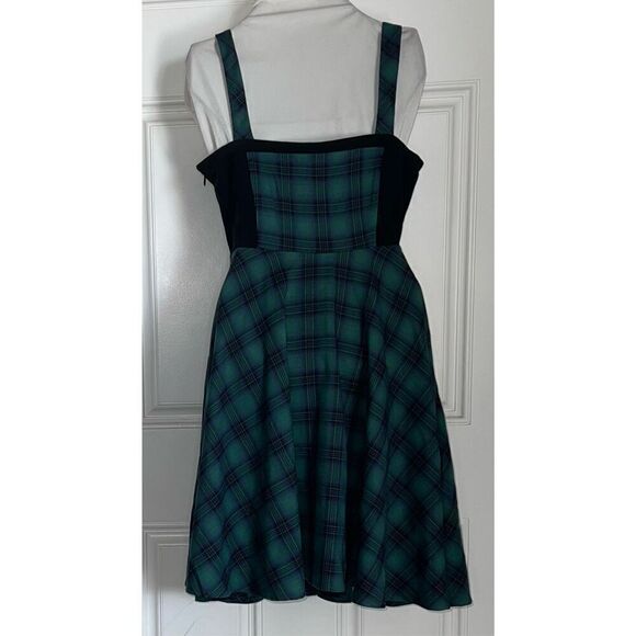 Heart Corset Plaid Sweetheart Dress (Size 6) - Picture 3 of 8
